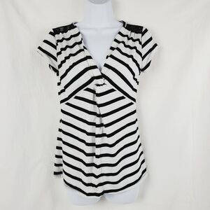 Maurices SMALL Black White Stripe SS v-neck Blouse Top